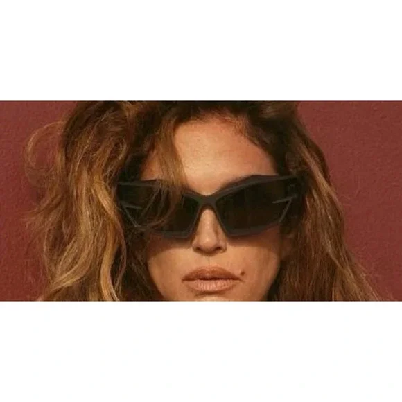 NEW Givenchy GV40049U Cut Mask Red Sunglasses